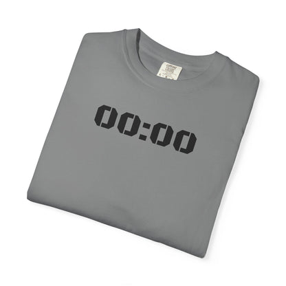 00:00 Minimal Digital Clock T-Shirt — Graphic Tee with Midnight Timer Design